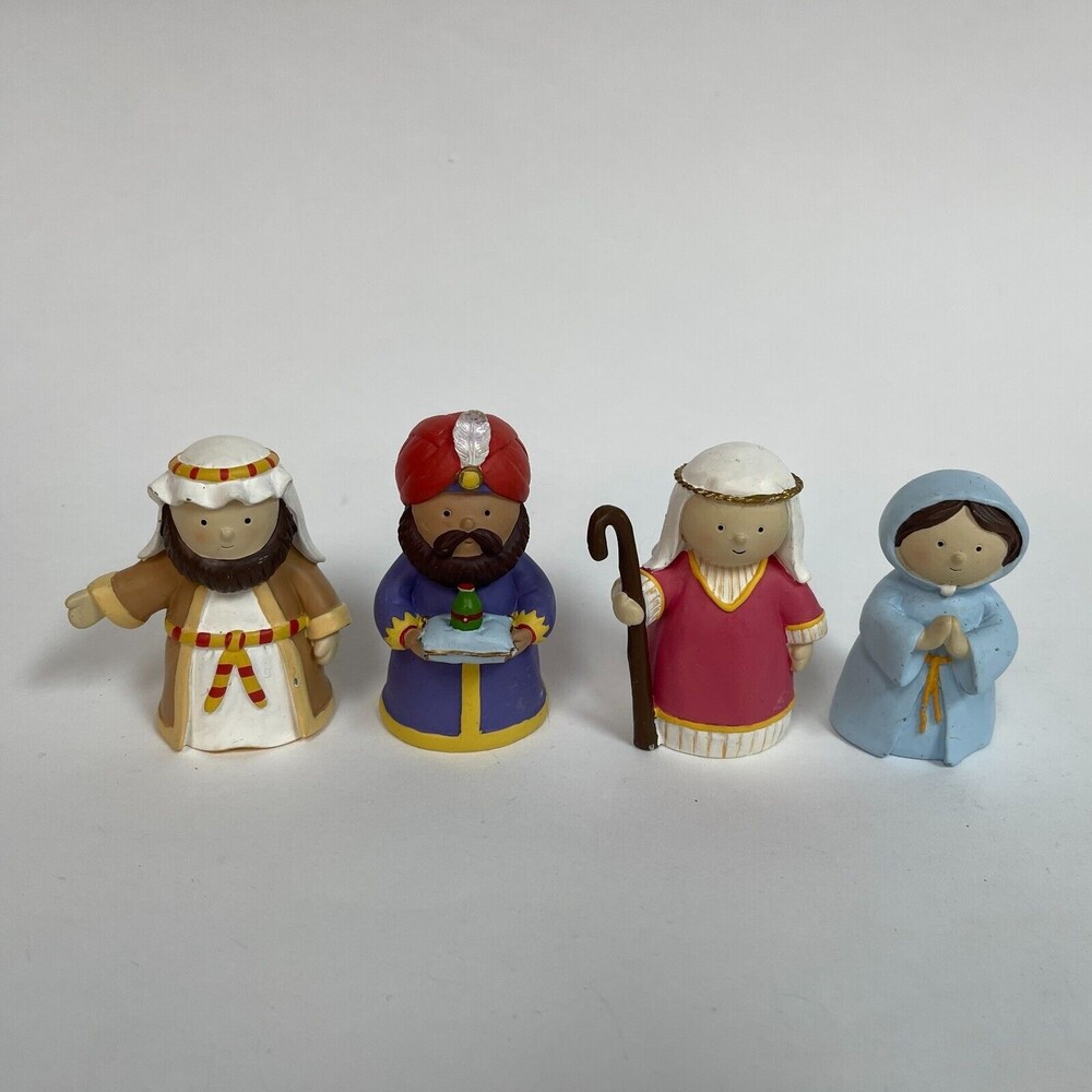 Wisemen Praying Female Nativity Figures Christmas Decorations Lot of 4